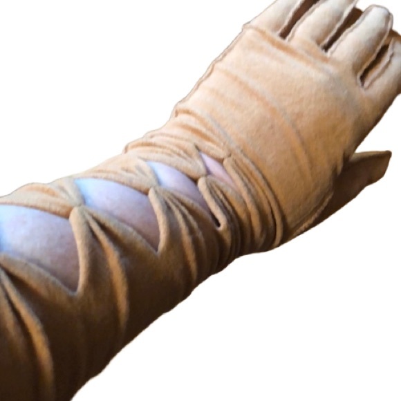 🎀LOVELY VINTAGE GLOVES🎀 - Picture 2 of 2